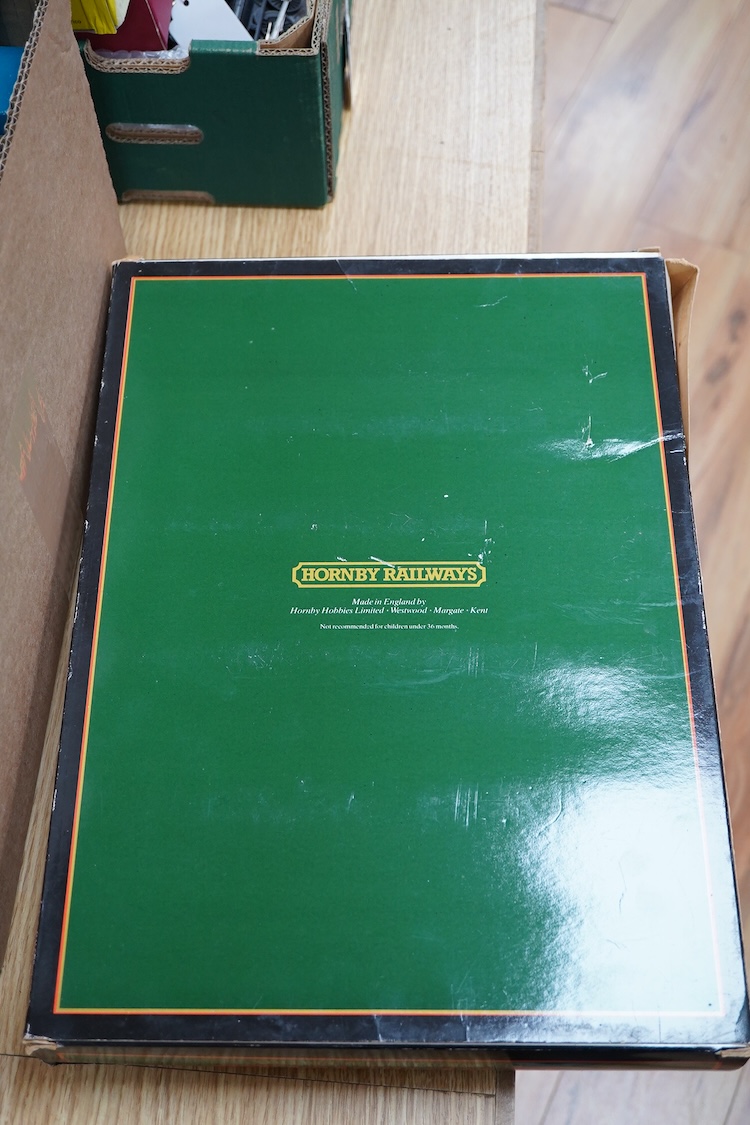 A boxed Hornby Railways 00 gauge GWR Lord of the Isles train pack, comprising of a 4-2-2 tender locomotive and three chocolate and cream coaches